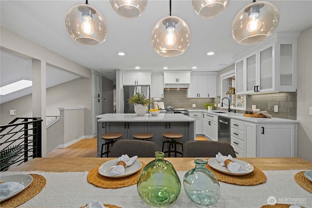 22335 SE 244th Place, Maple Valley, WA 98038