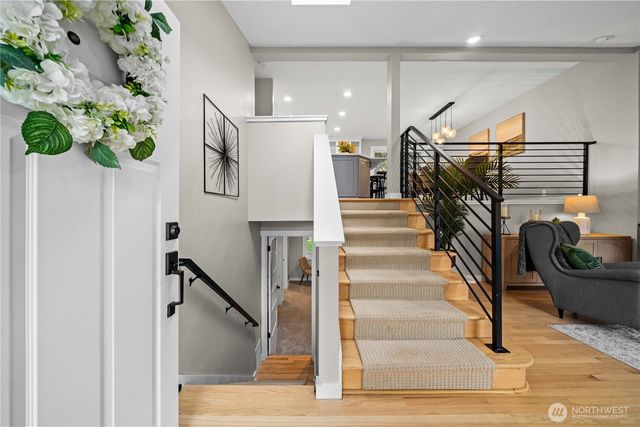 22335 SE 244th Place, Maple Valley, WA 98038