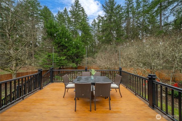 22335 SE 244th Place, Maple Valley, WA 98038