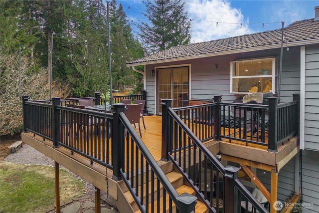 22335 SE 244th Place, Maple Valley, WA 98038