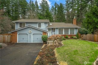 22335 SE 244th Place, Maple Valley, WA 98038