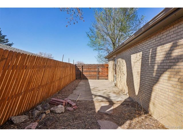 9478 W 56th Pl 9478 & 9480, Arvada, CO 80002