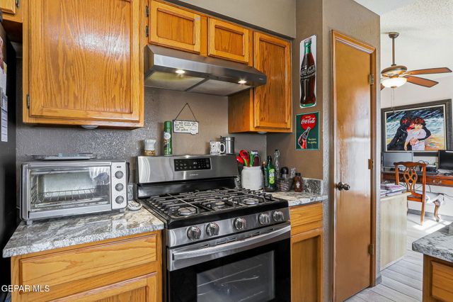 6900 IMPERIAL RIDGE Drive, El Paso, TX 79912