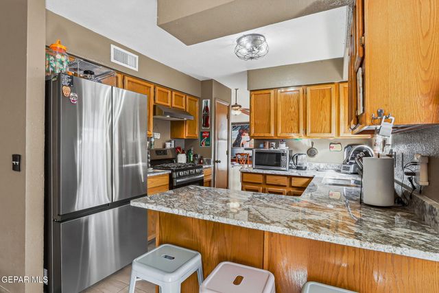 6900 IMPERIAL RIDGE Drive, El Paso, TX 79912