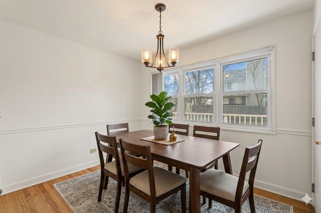 169 E Palatine Road E, Palatine, IL 60067