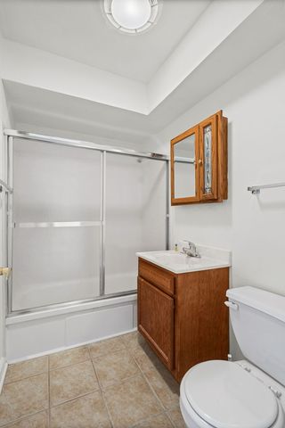 169 E Palatine Road E, Palatine, IL 60067