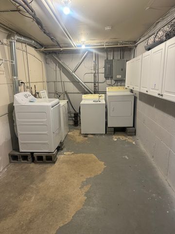 169 E Palatine Road E, Palatine, IL 60067