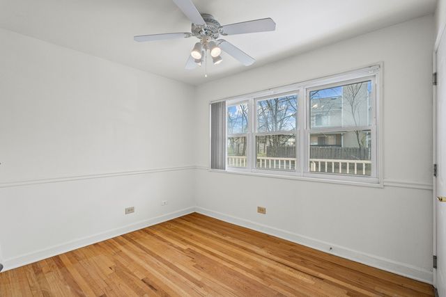 169 E Palatine Road E, Palatine, IL 60067