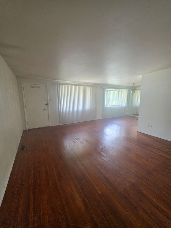 821 E 10th Place, Ford Heights, IL 60411 — photo 2