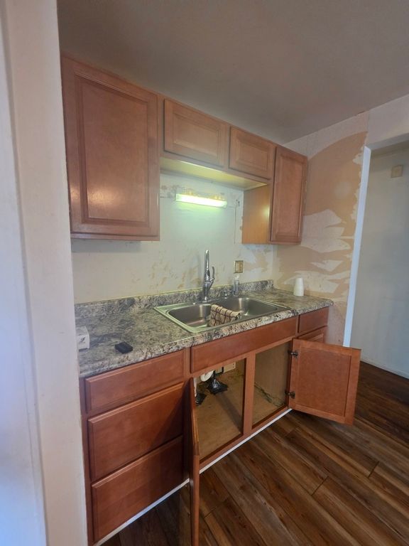 821 E 10th Place, Ford Heights, IL 60411 — photo 5
