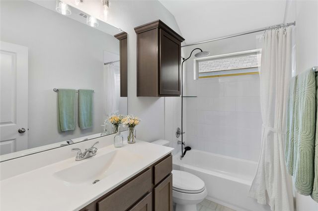 353 Salerio Way, Conroe, TX 77301