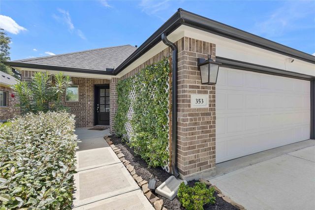 353 Salerio Way, Conroe, TX 77301
