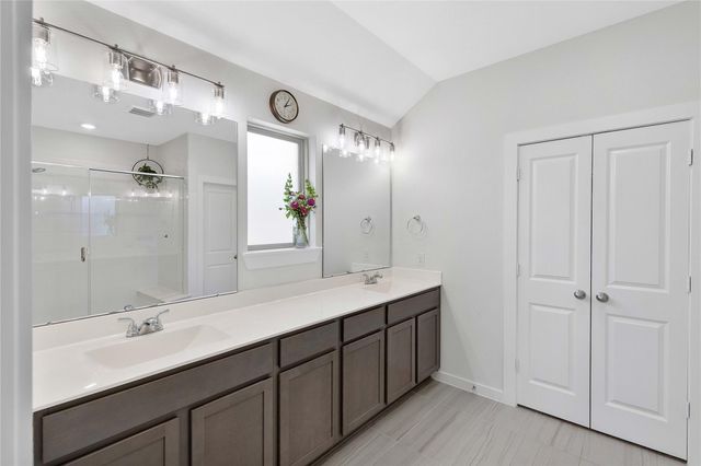 353 Salerio Way, Conroe, TX 77301