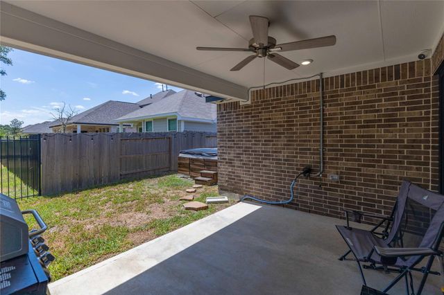 353 Salerio Way, Conroe, TX 77301