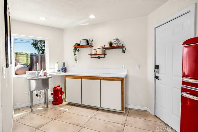 6888 Sunnyhill Road, Joshua Tree, CA 92252