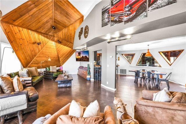 6888 Sunnyhill Road, Joshua Tree, CA 92252