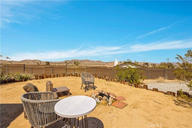 6888 Sunnyhill Road, Joshua Tree, CA 92252