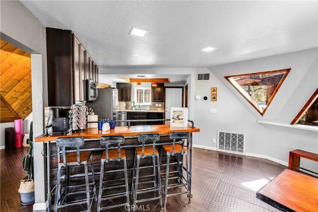 6888 Sunnyhill Road, Joshua Tree, CA 92252