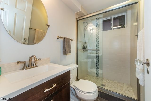 486 Ridgewood Ave, Glen Ridge Boro Twp., NJ 07028