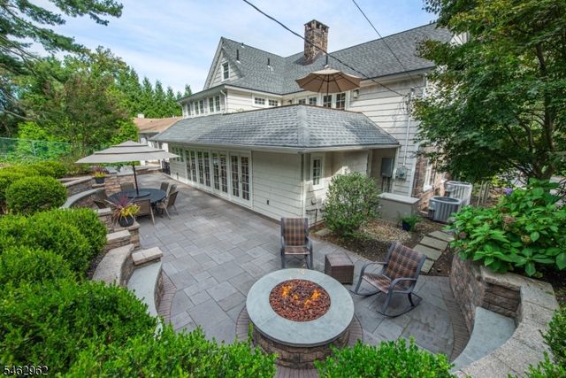 486 Ridgewood Ave, Glen Ridge Boro Twp., NJ 07028