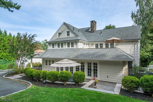 486 Ridgewood Ave, Glen Ridge Boro Twp., NJ 07028