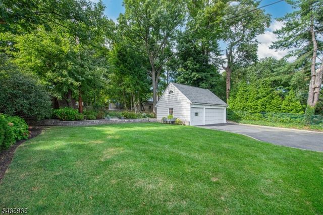 486 Ridgewood Ave, Glen Ridge Boro Twp., NJ 07028
