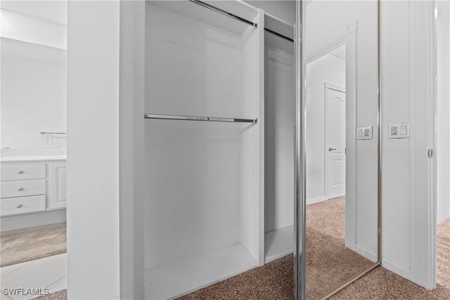 5633 Cove CIR 58, Naples, FL 34119