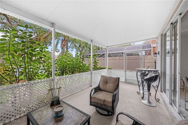 5633 Cove CIR 58, Naples, FL 34119