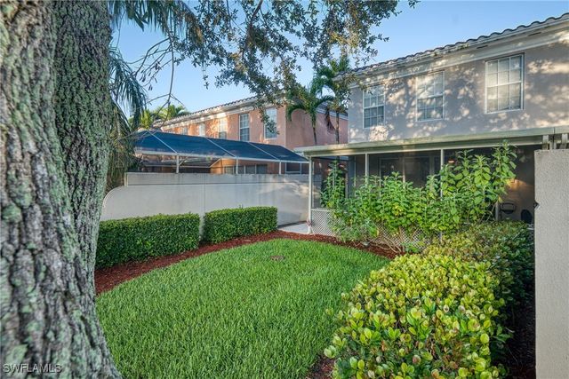 5633 Cove CIR 58, Naples, FL 34119