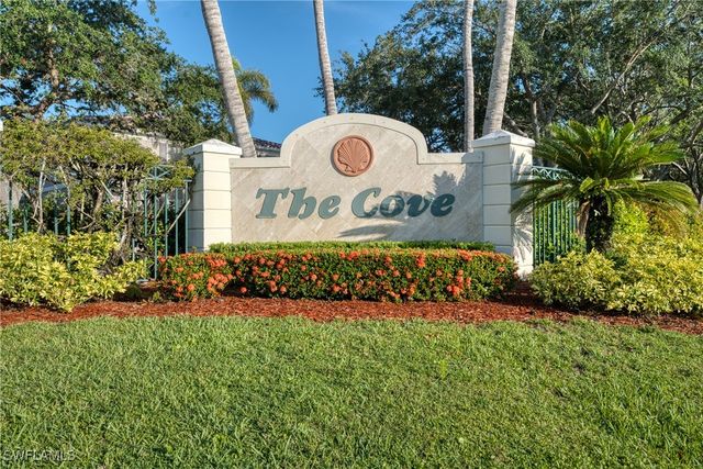 5633 Cove CIR 58, Naples, FL 34119