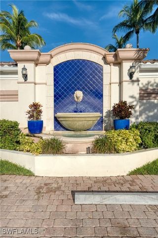 5633 Cove CIR 58, Naples, FL 34119