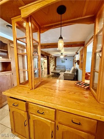 46605 Main Street, Jacobsburg, OH 43933