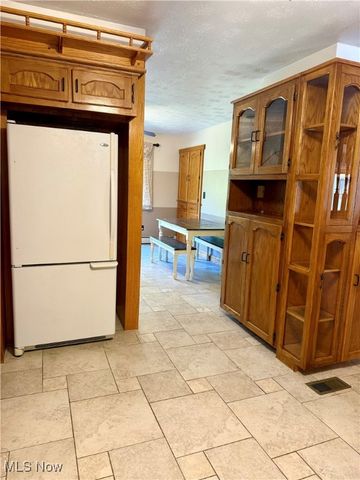 46605 Main Street, Jacobsburg, OH 43933