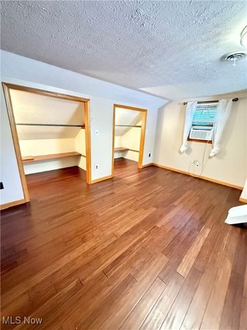 46605 Main Street, Jacobsburg, OH 43933