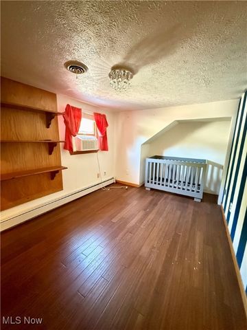 46605 Main Street, Jacobsburg, OH 43933