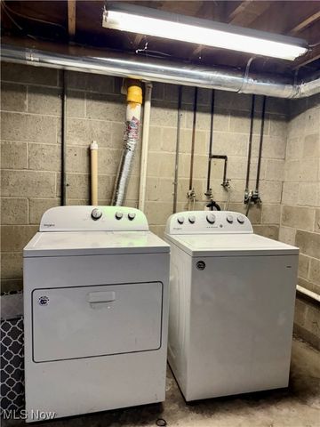 46605 Main Street, Jacobsburg, OH 43933