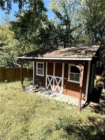 46605 Main Street, Jacobsburg, OH 43933