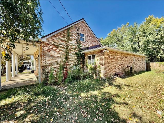 46605 Main Street, Jacobsburg, OH 43933