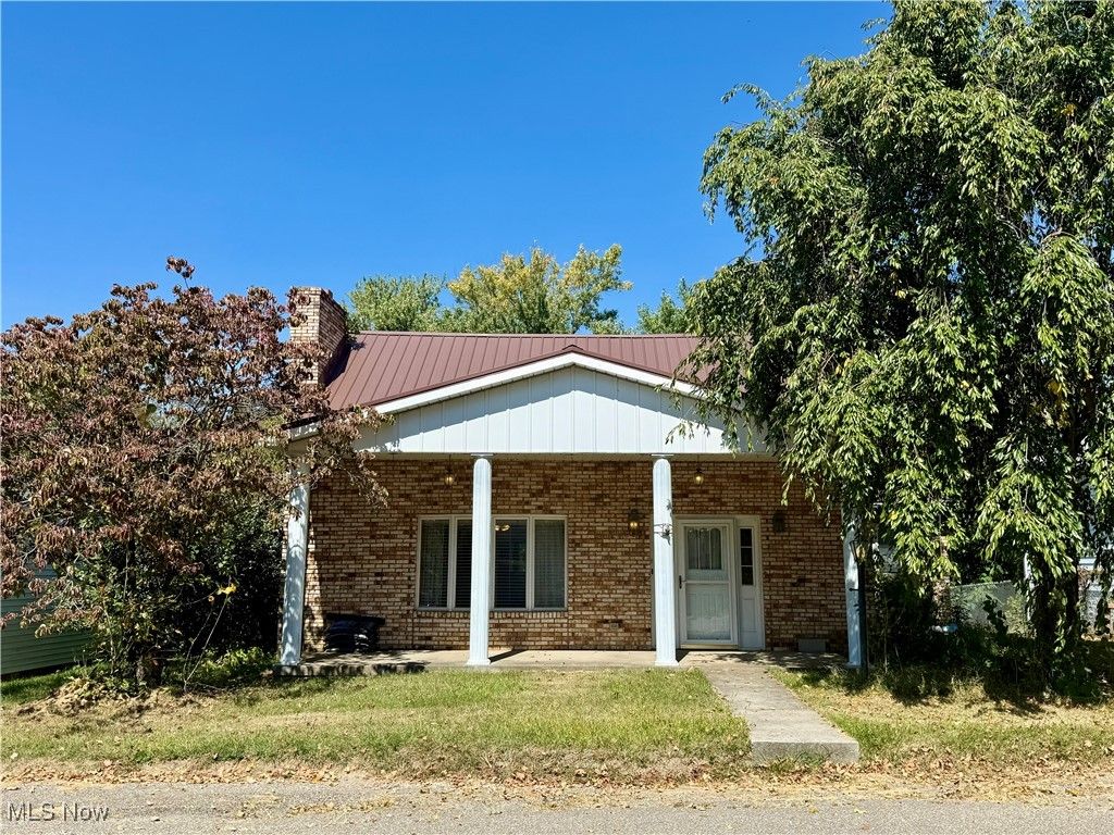 46605 Main Street, Jacobsburg, OH 43933