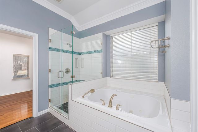 8444 Parkdale Drive, North Richland Hills, TX 76182