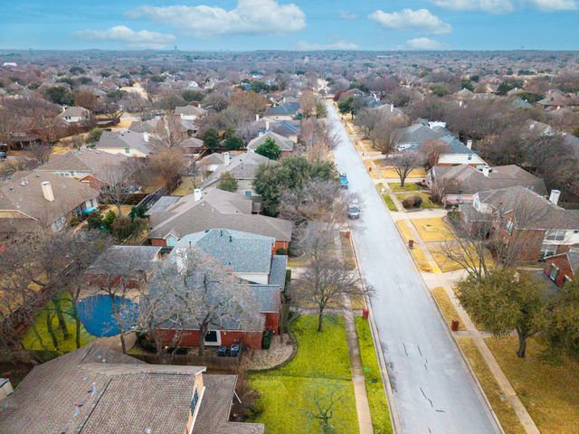 8444 Parkdale Drive, North Richland Hills, TX 76182