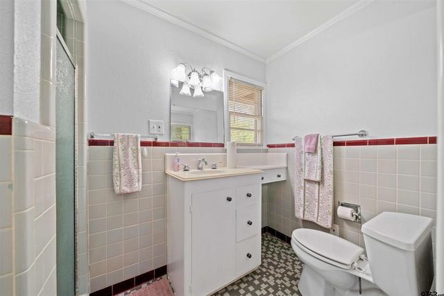 246 Angela Ln., Henderson, TX 75654