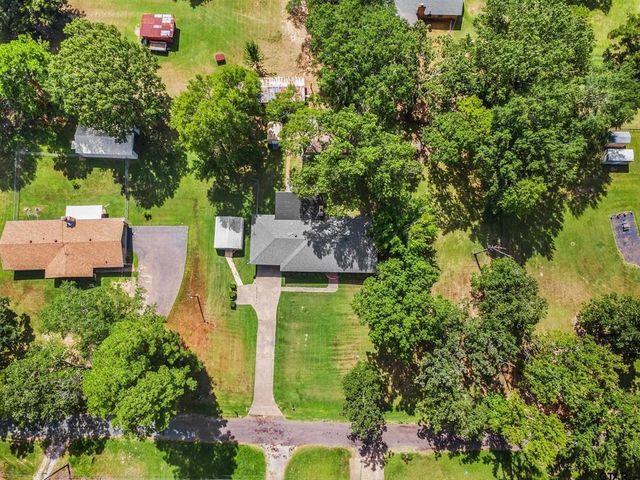 246 Angela Ln., Henderson, TX 75654