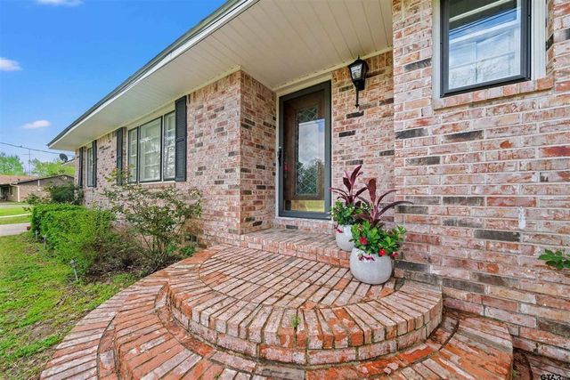 246 Angela Ln., Henderson, TX 75654