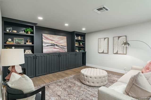 9 Mission Trace, New Braunfels, TX 78130