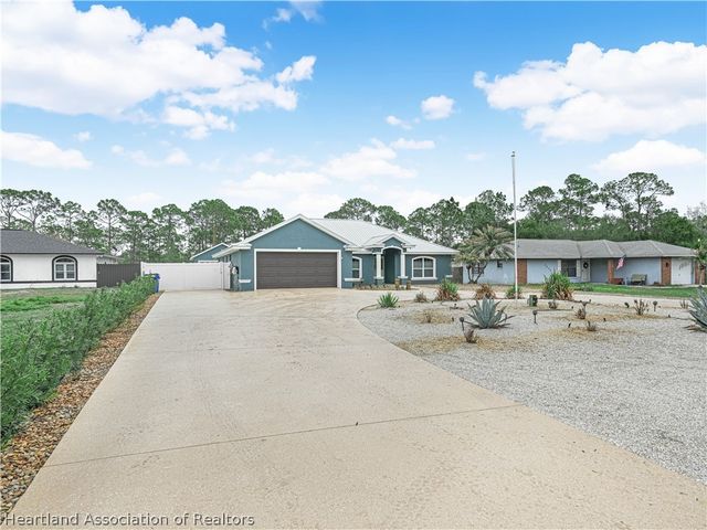 5430 Lakewood Road, Sebring, FL 33875