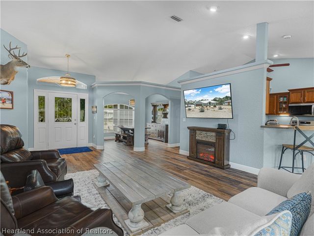 5430 Lakewood Road, Sebring, FL 33875