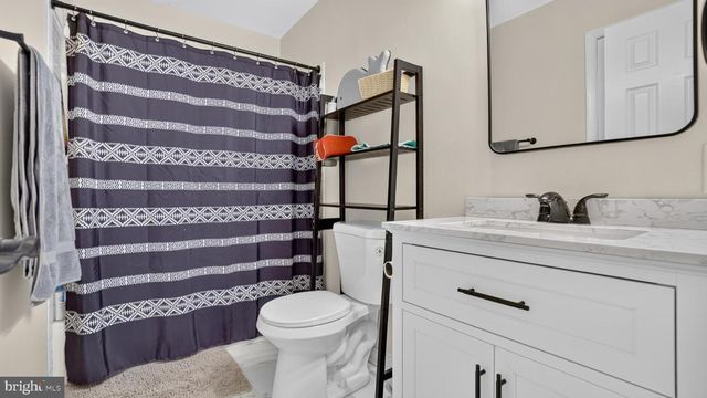 5604 DOVER ST, Churchton, MD 20733