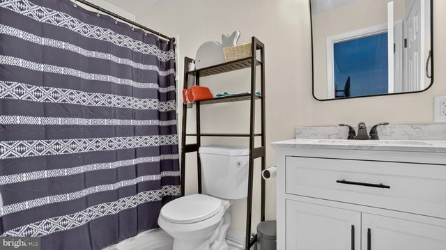 5604 DOVER ST, Churchton, MD 20733