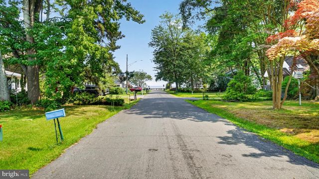 5604 DOVER ST, Churchton, MD 20733